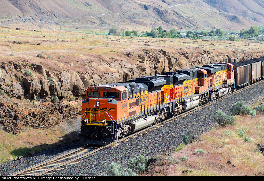 BNSF 8409